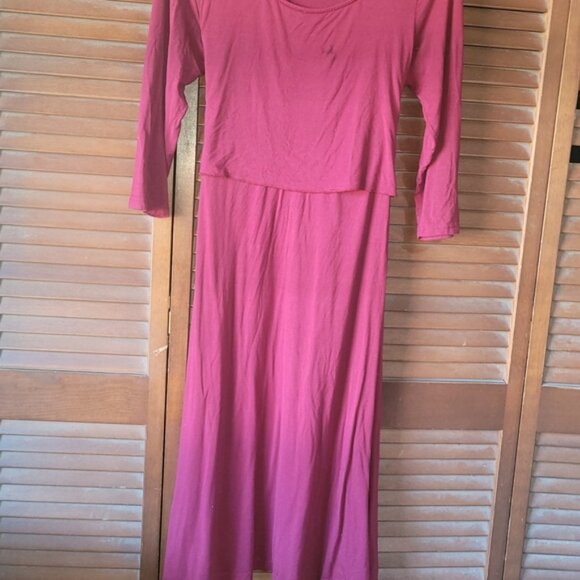 Nursing Dress For Nurturing Mothers Elegant Maroon Long Sleeve. Size Medium. - Picture 4 of 5